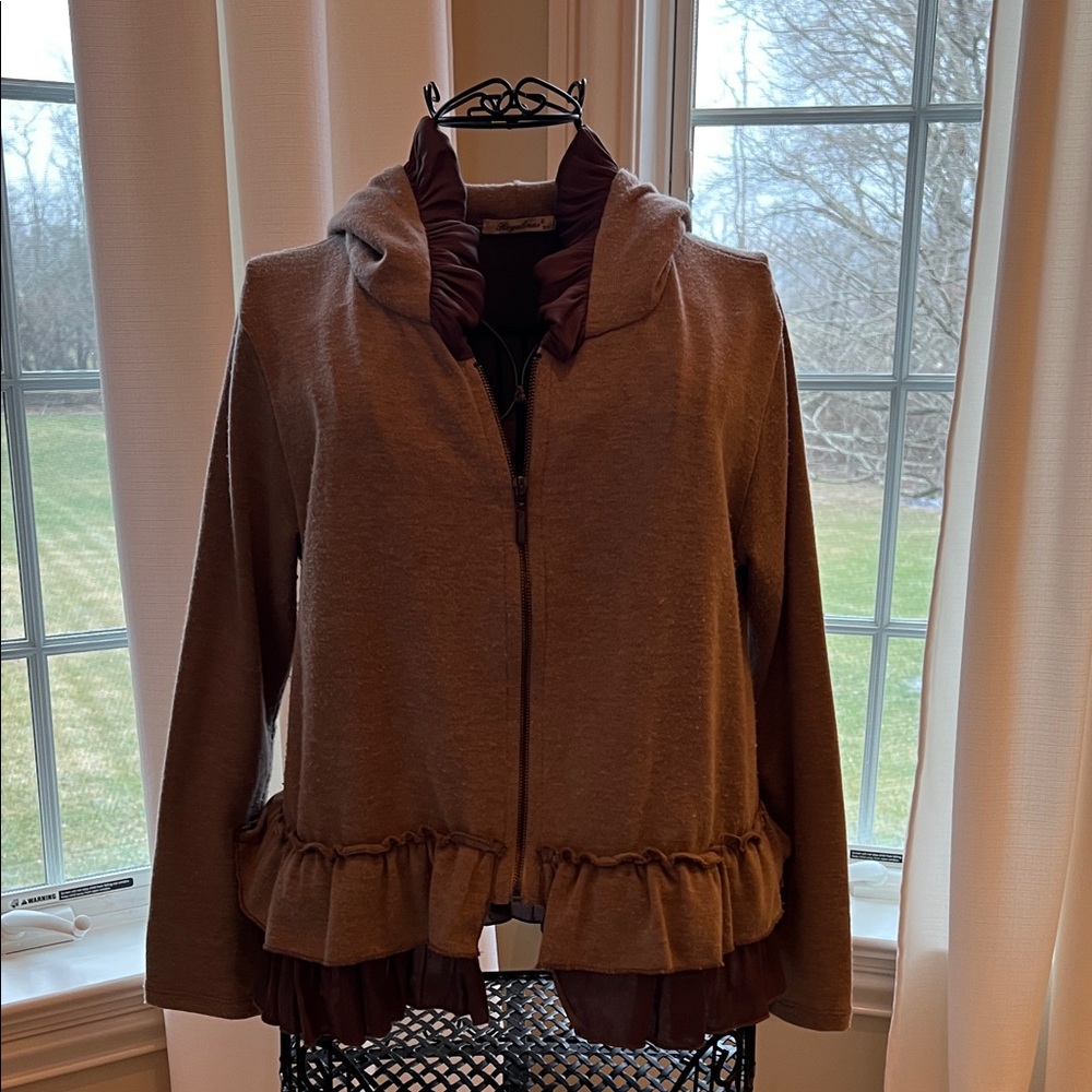 Regalinas Layered Babydoll Jacket in the Winter Bloom color. Size 0/S